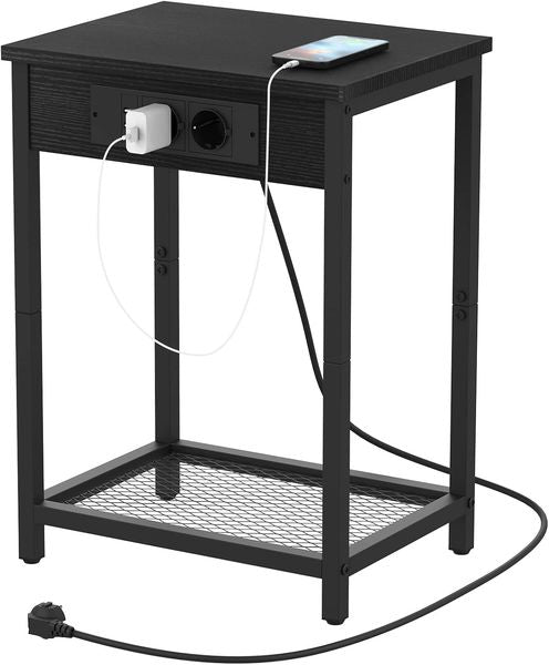 Zweistockiger schwarzer Modern-Nachttisch mit integrierten USB-Anschlussen und Steckdosen, multifunktionaler Beistelltisch fur alle Wohnbereiche